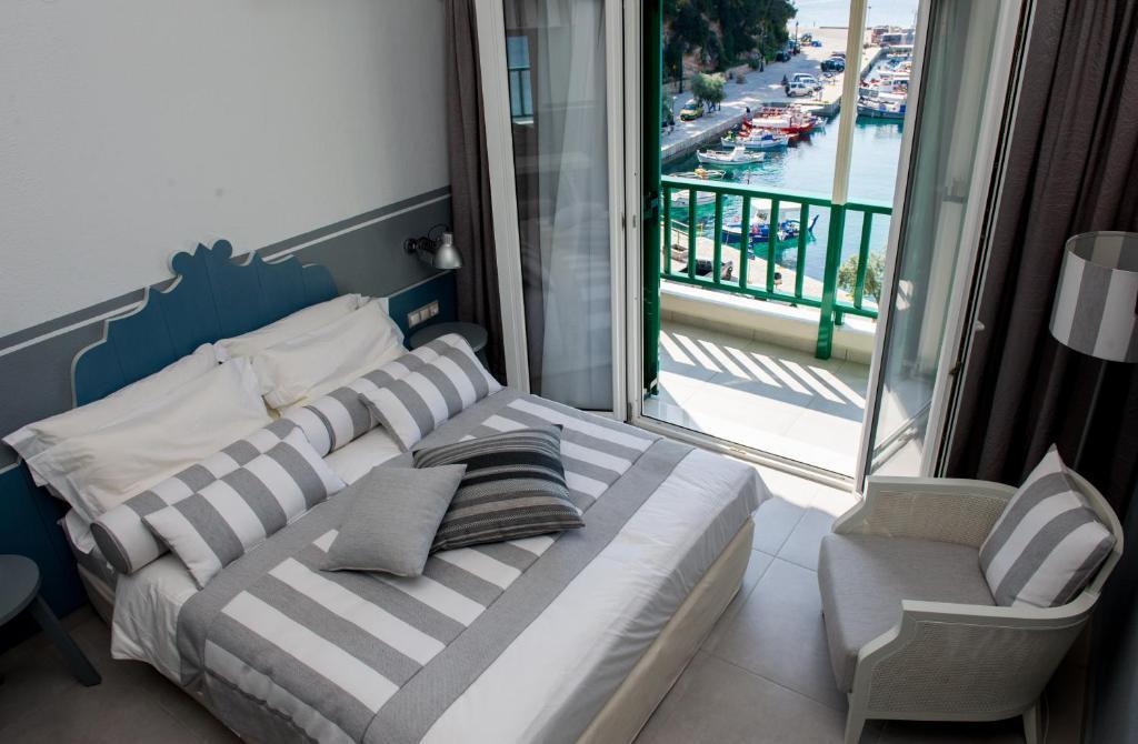 Alkyon Hotel Patitírion Oda fotoğraf